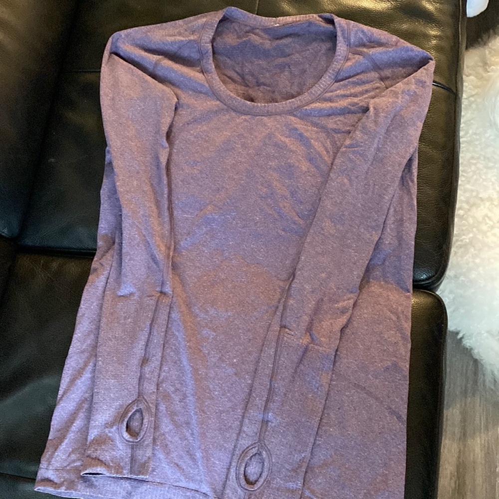 Long sleeve lululemon shirt